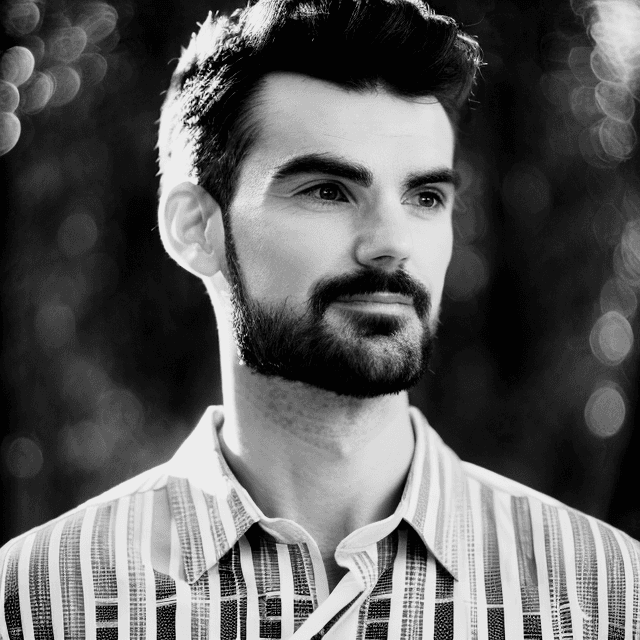 Florent Joly headshot